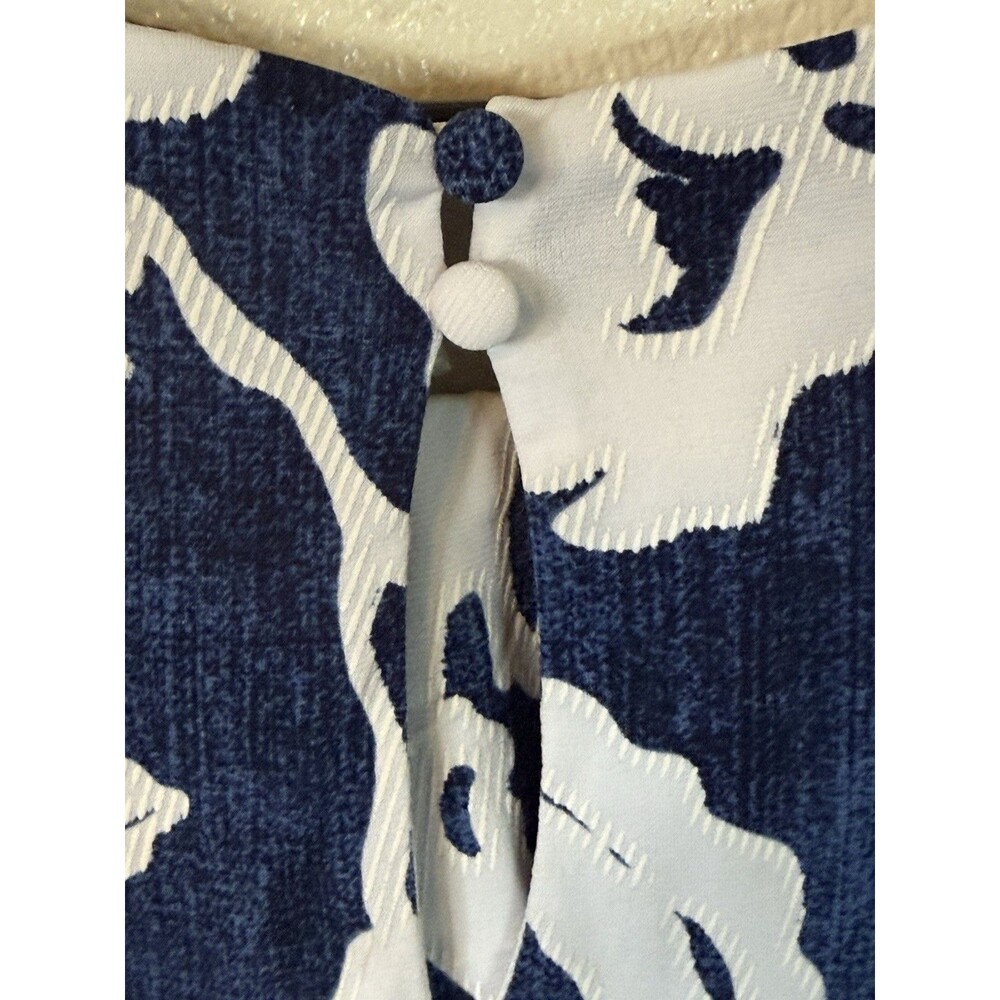 Inc International Concepts XL Cold Shoulder Blue White Top - Picture 4 of 7
